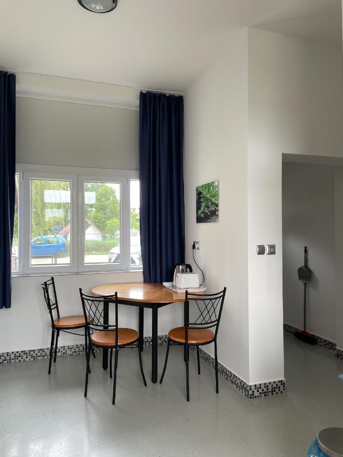 Ferienwohnung Pisztrang17 Apartman Gárdony Exterior foto