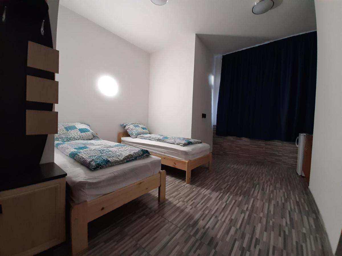 Ferienwohnung Pisztrang17 Apartman Gárdony Exterior foto